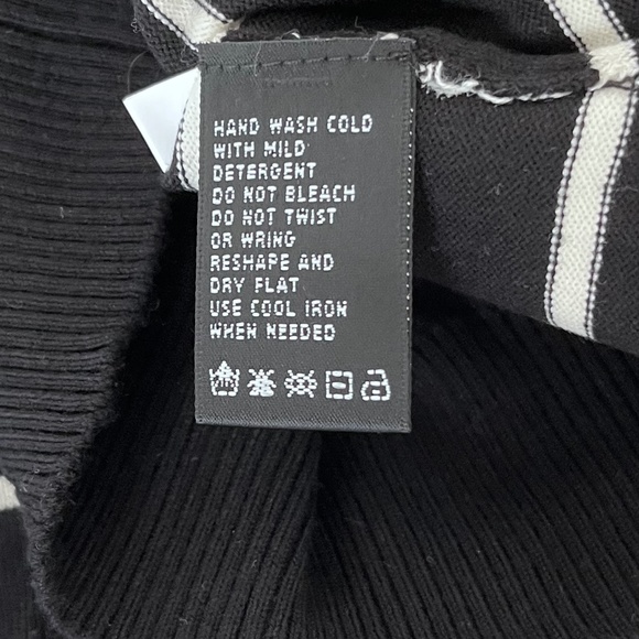 August Silk Women’s Black/White Striped Cardigan size L - Picture 9 of 9